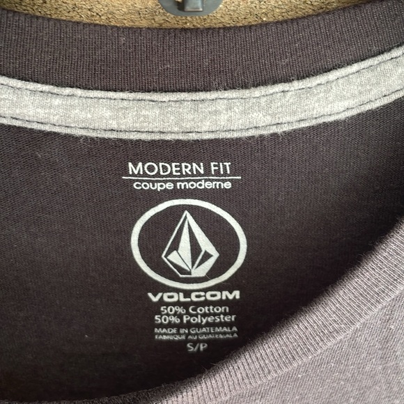 Volcom Earth Trippin Tshirt - Picture 3 of 5